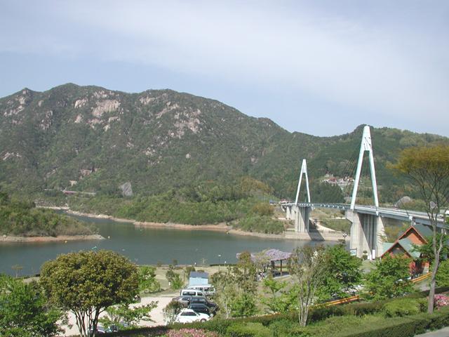 Lake Yasaka