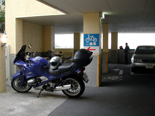 葉山森戸デニーズ