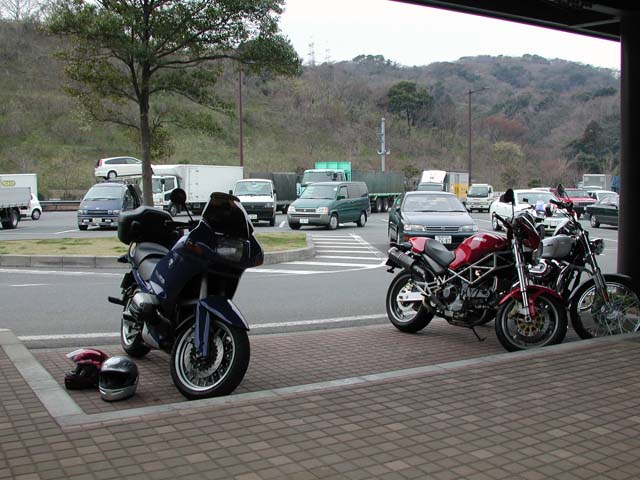 横須賀パーキングエリア